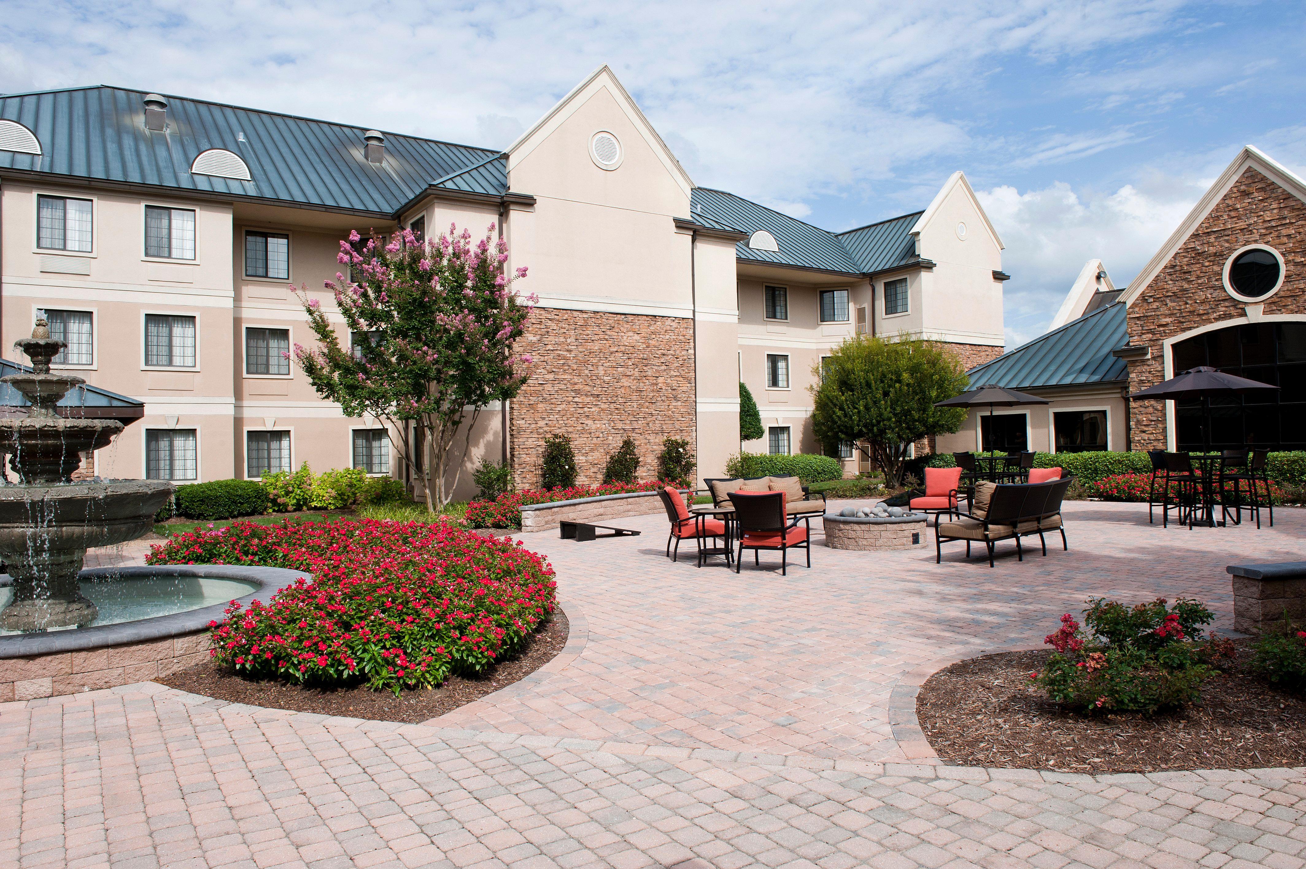 Staybridge Suites - Charlotte Ballantyne By Ihg Εξωτερικό φωτογραφία