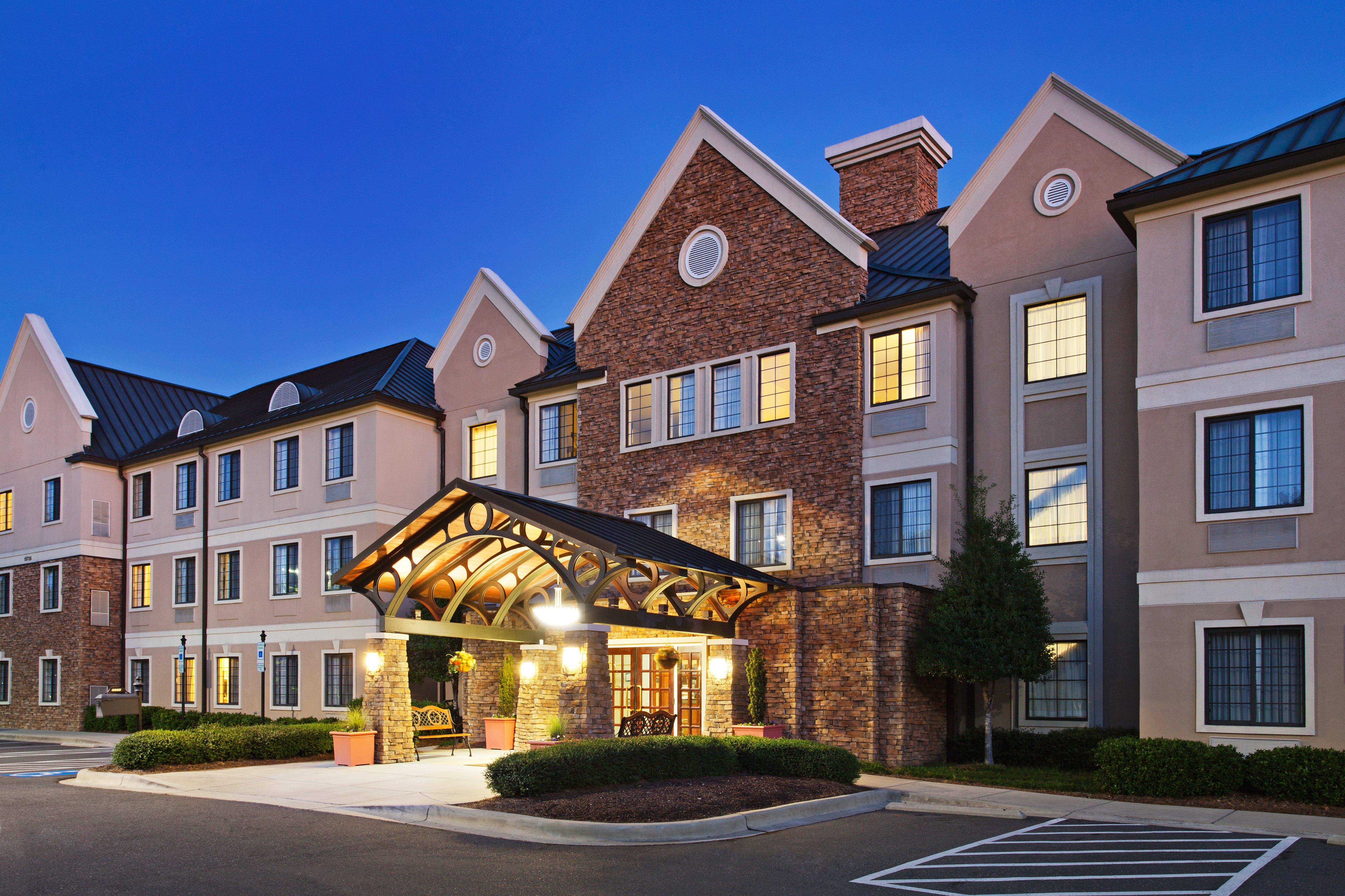 Staybridge Suites - Charlotte Ballantyne By Ihg Εξωτερικό φωτογραφία